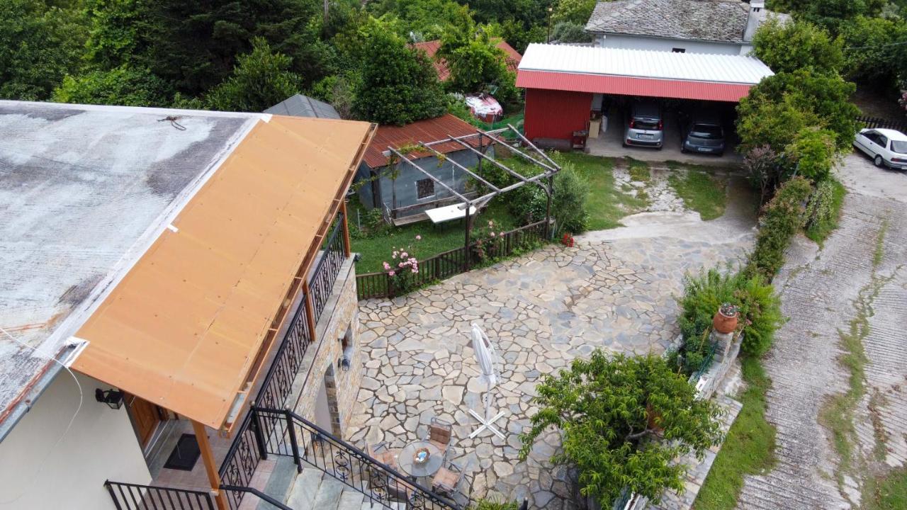 Efi'S Guest House Áyios Dhimítrios Exterior foto